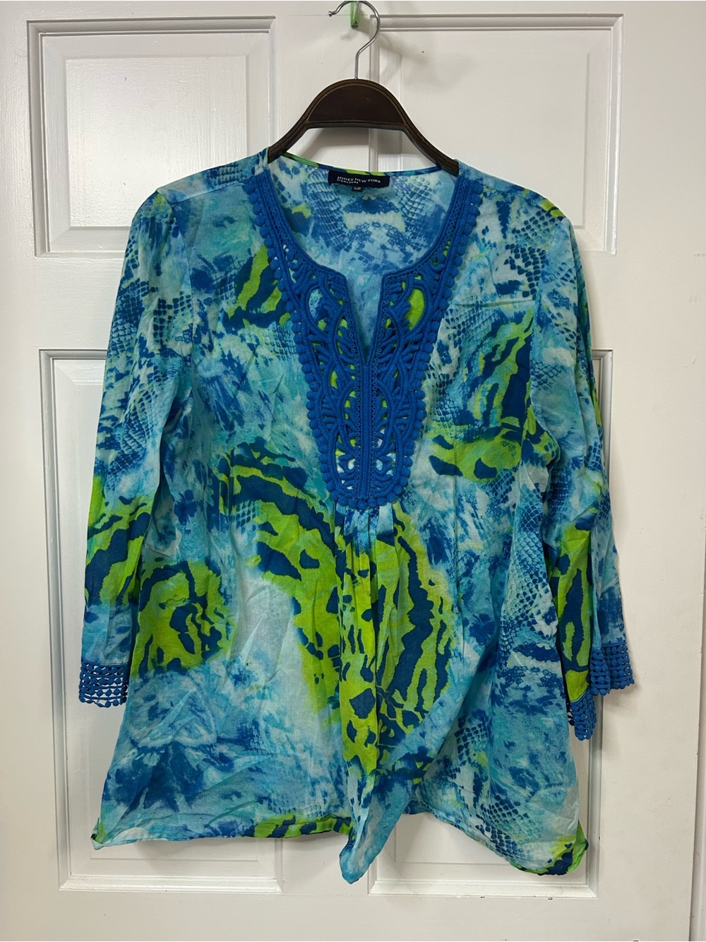 Jones New York Blue & Lime Crochet-Trim Tunic